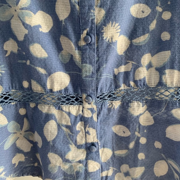 Anthropologie sleeveless blouse size 2 - Picture 4 of 8